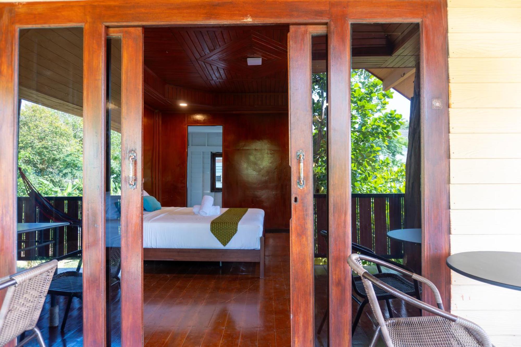 Chill Out Resort Ko Lanta Esterno foto